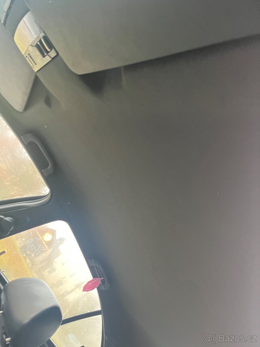 Octavia 1 rs Sedačky,volant a stropnice - 9