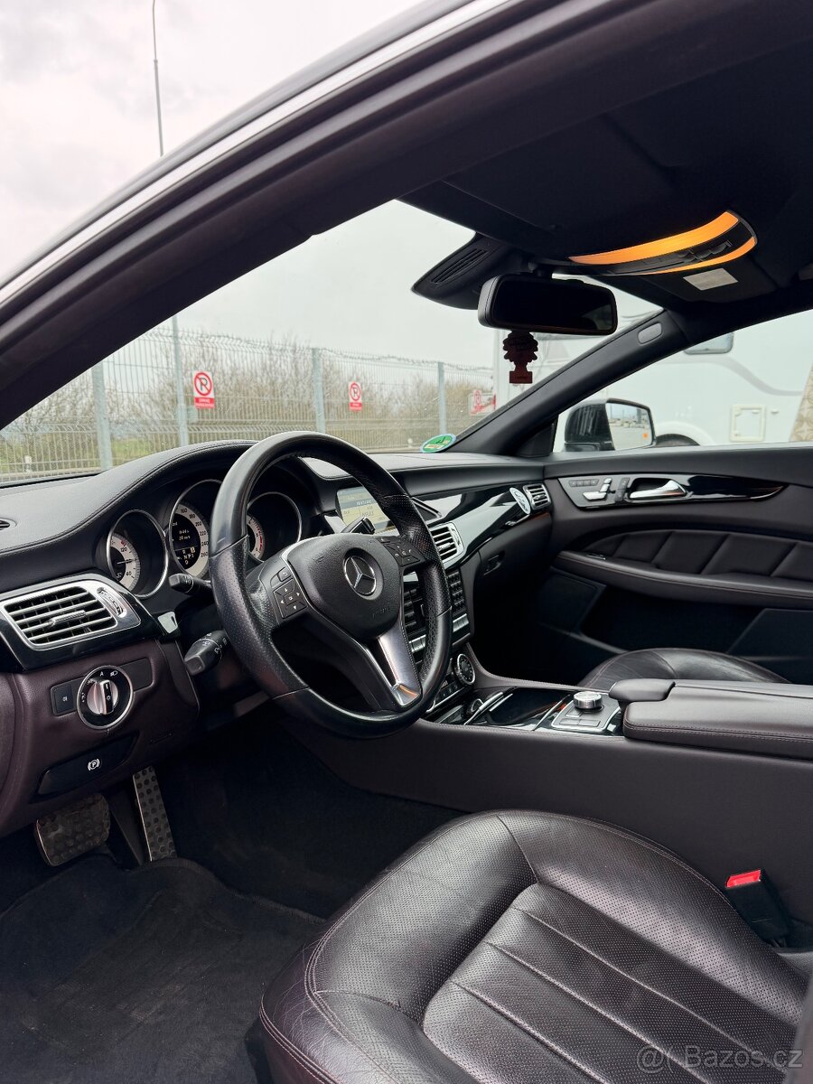 Mercedes Benz cls 350 cdi - 9