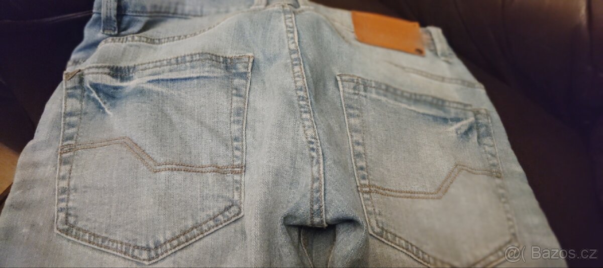 Pánské kraťasy značky Indicode vel.M - 9