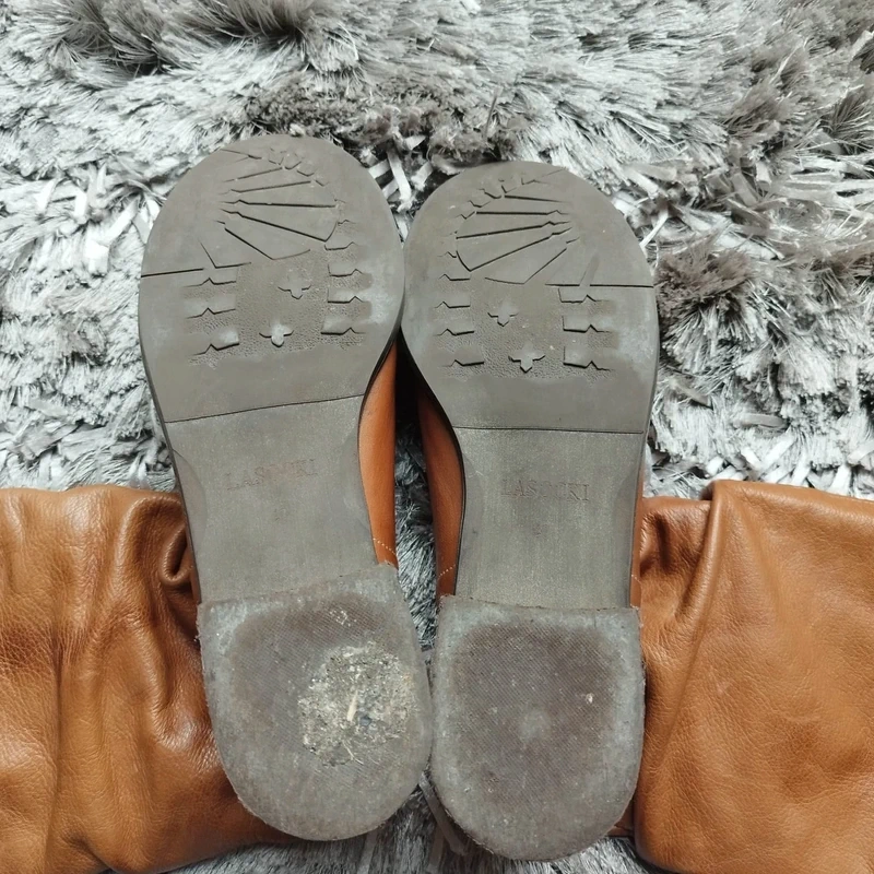 Dámské kožené podzimní kotníkové kozačky Lacoski hnědé - 9