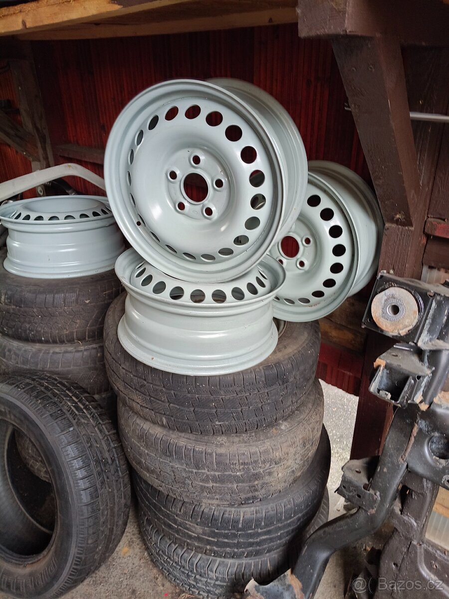 VW T5 transportér 19 TDI 77kw - 9