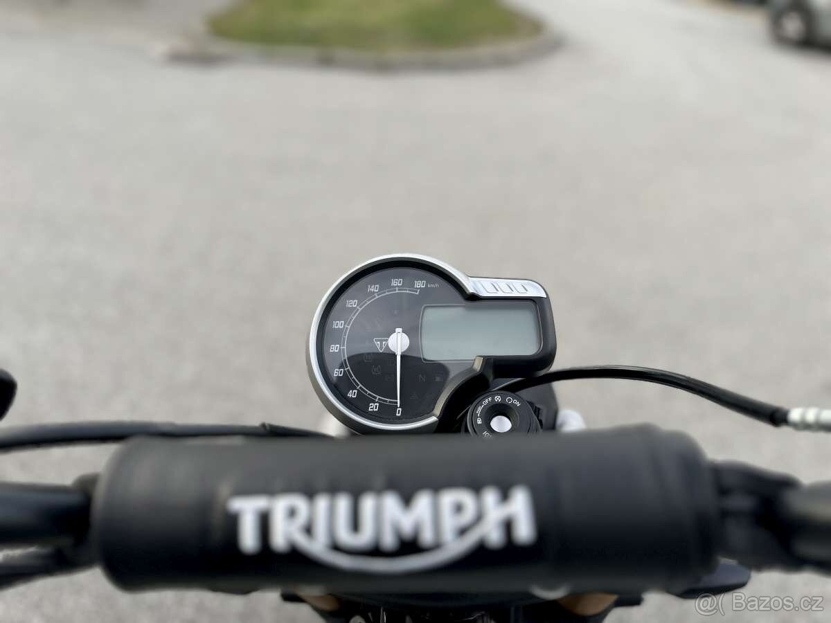 Nový Triumph Scrambler 400 X - 9