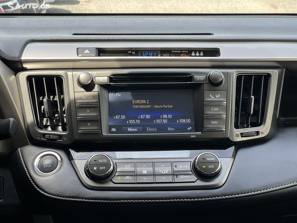 🚗 Toyota RAV4 2.0D D4D 4x4 2015 KAMERA TEMPOMAT - 9