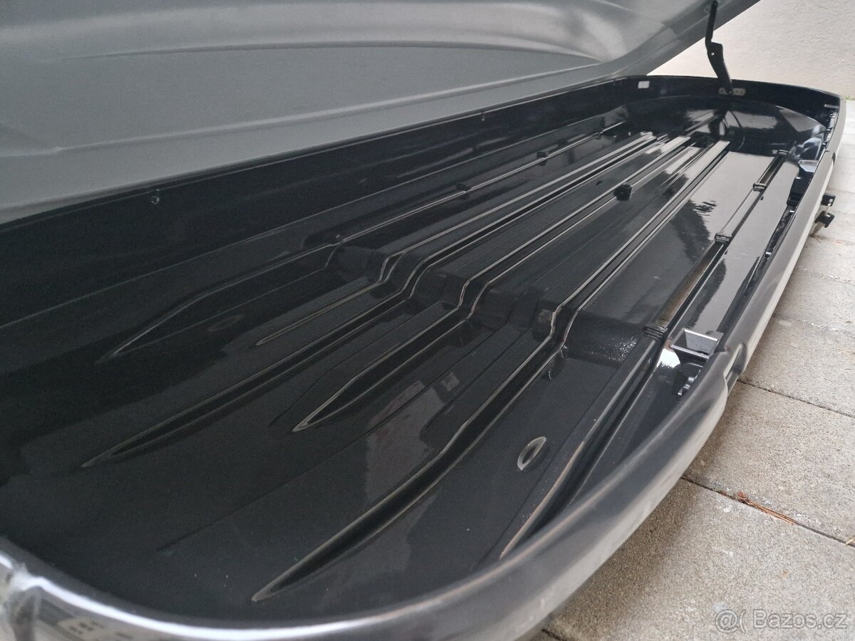 STŘEŠNÍ BOX THULE PACIFIC 700 - 9