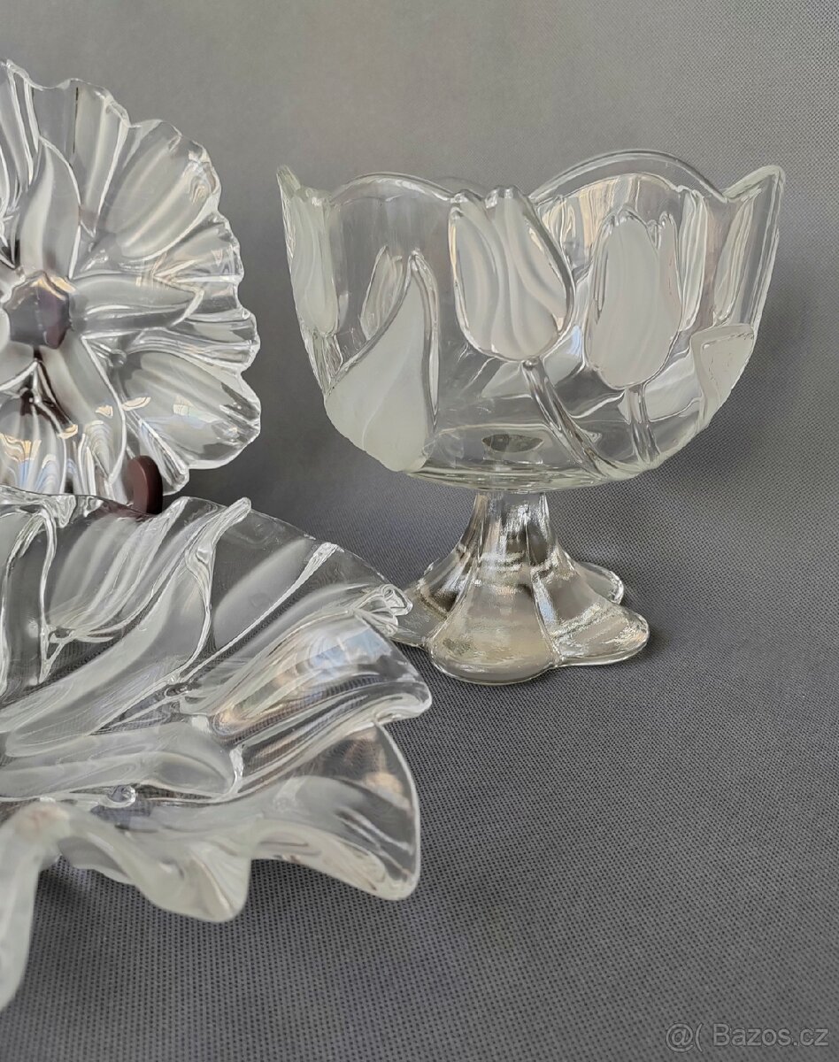 Sada skleněných servirovacich talířů a mísy od Mikasa - 9