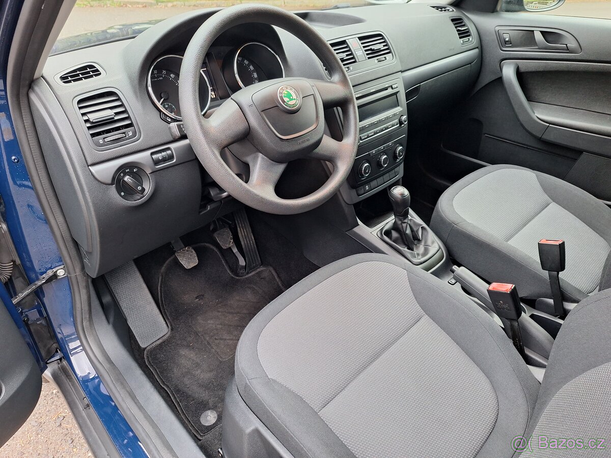 ŠKODA YETI R.2013 2.0 TDI NOVÁ TK - 9