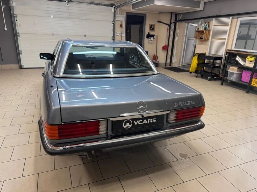 Mercedes-Benz SL, 560 - 9