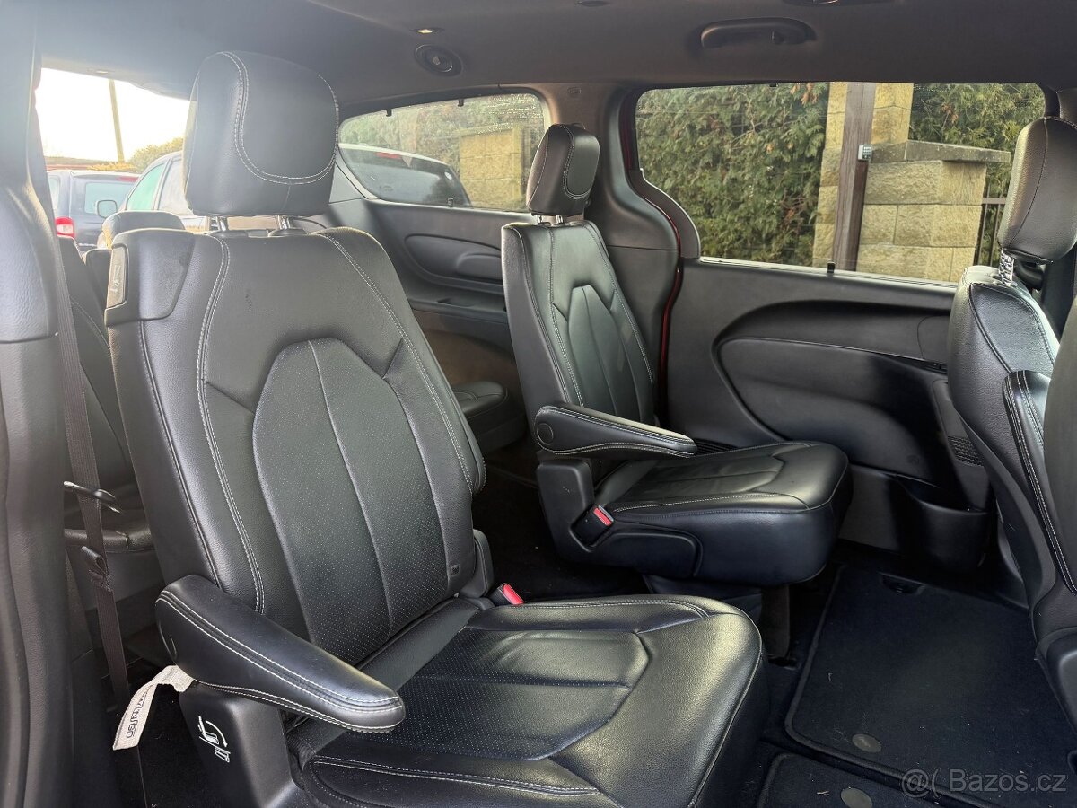 Chrysler Pacifica 3,6 4x4 AWD S type Radar 2022 - 9