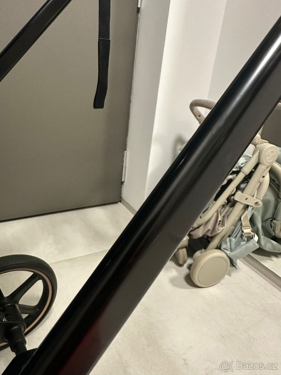 Cybex Priam 4.0 - 9