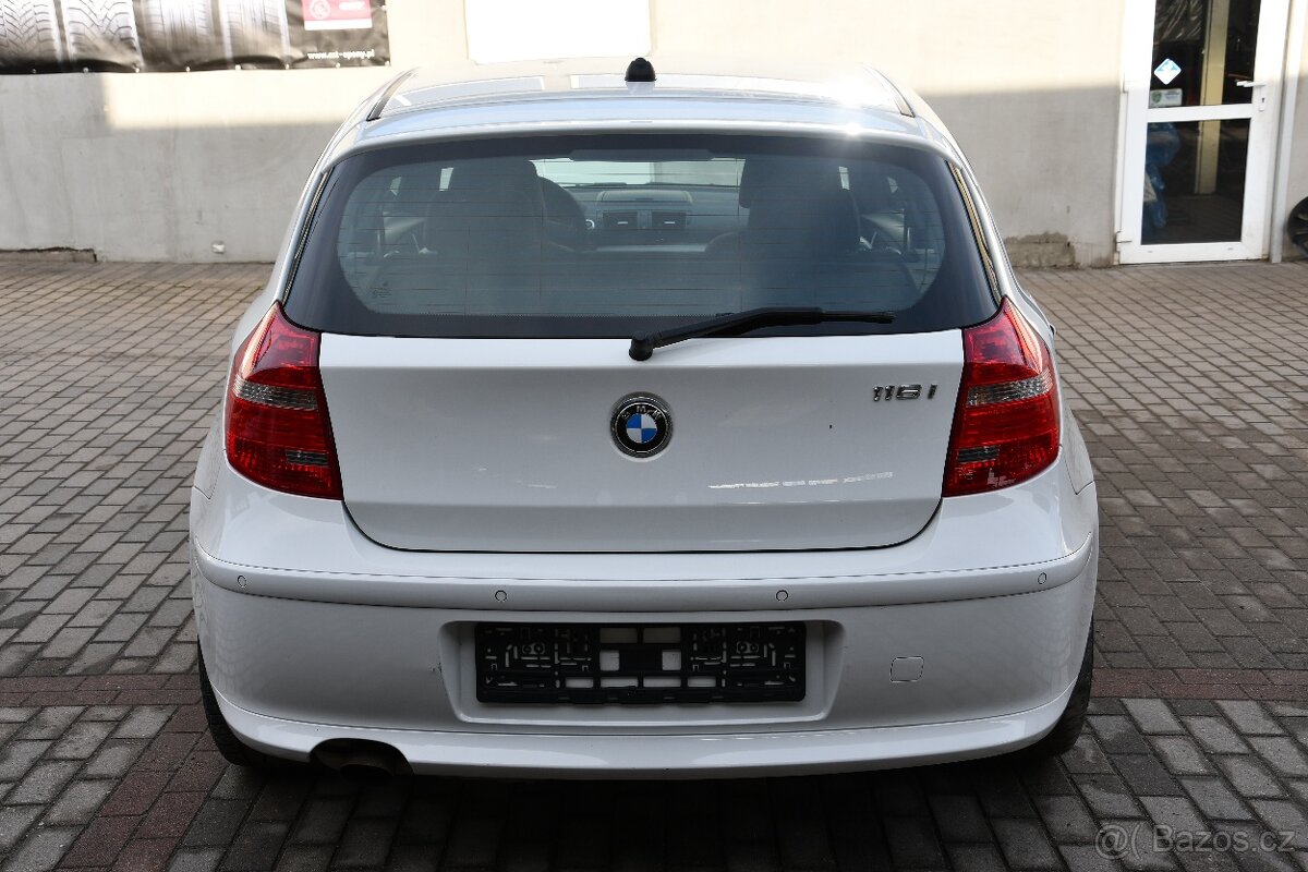BMW 1 `2010 2.0benz - 9