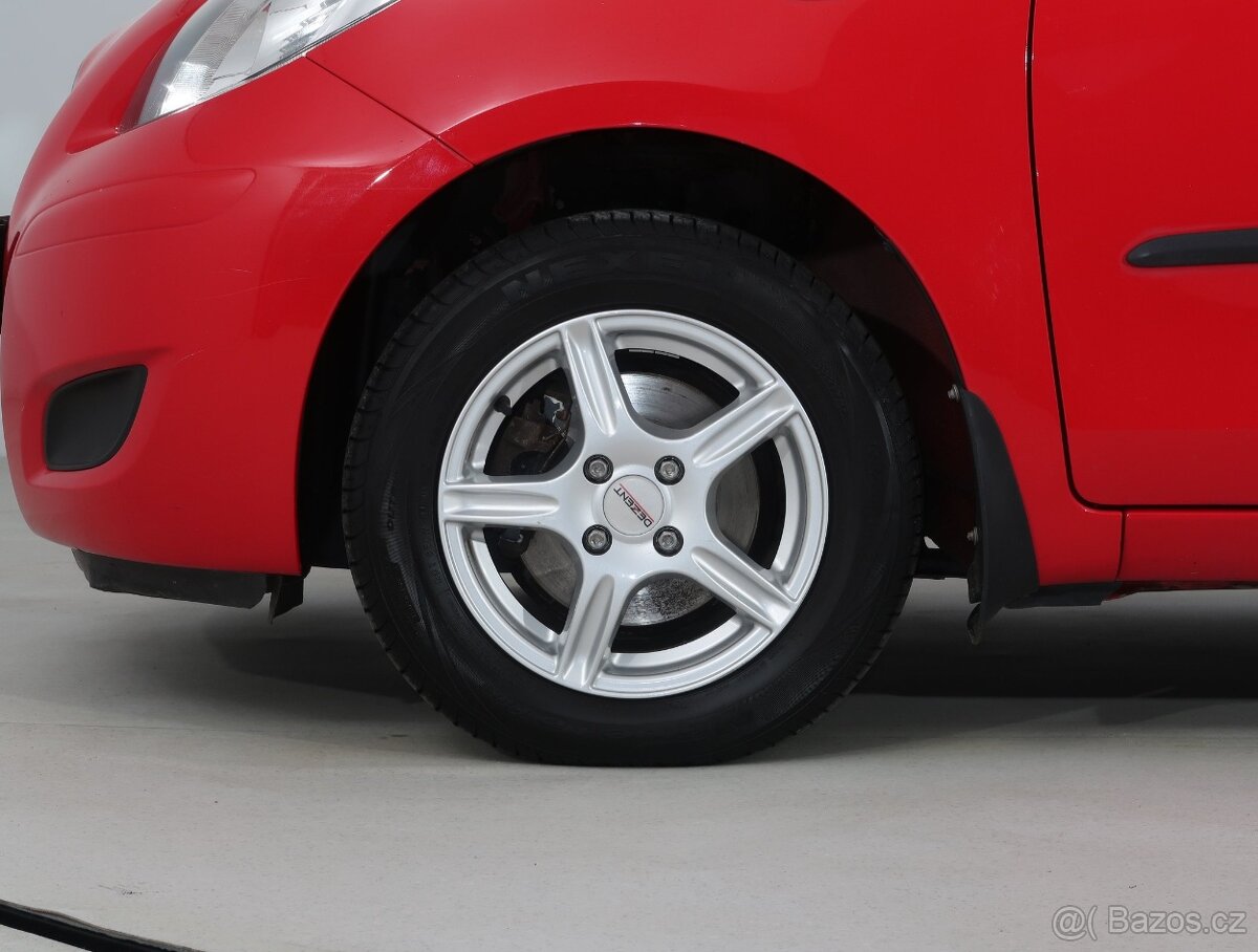 Toyota Yaris 1.0 VVT-i / 51 kW, 2010, 51 kW, 129 100 km - 9