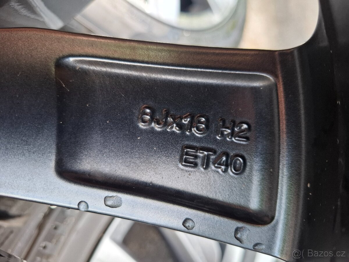 Alu kola 18" VW Almere 5x112 zimni pneu 245/45R18 - 9