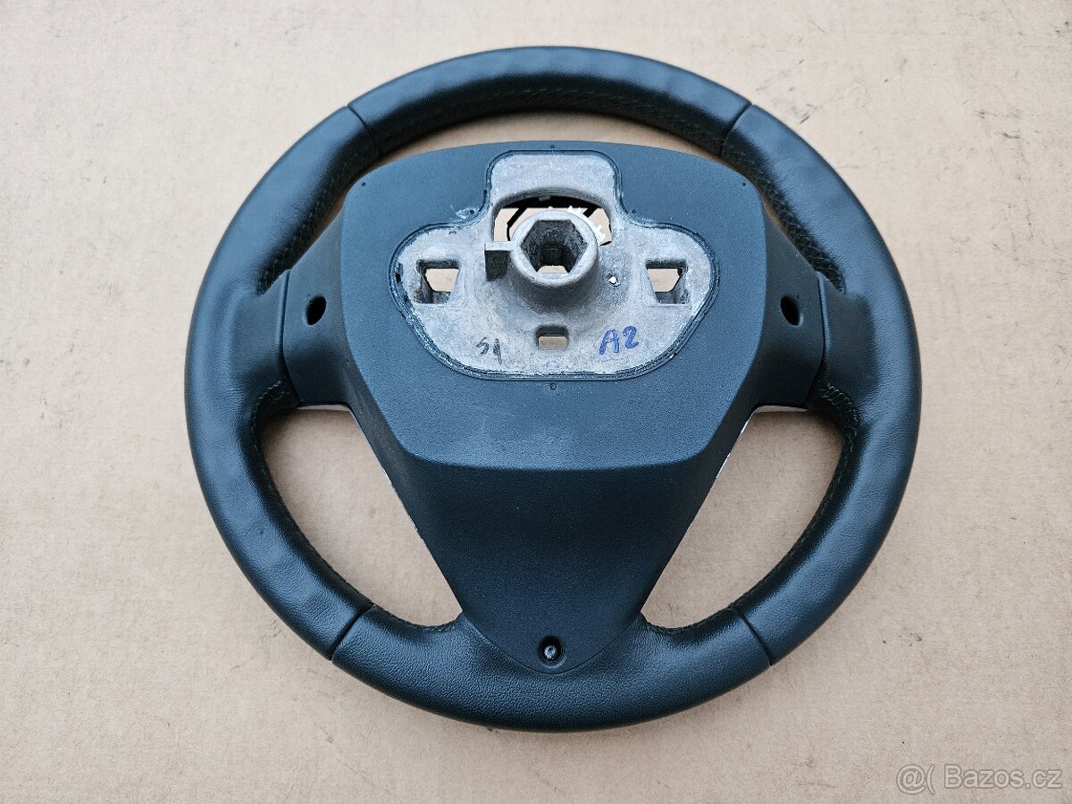 Ford Fiesta mk7 volant kůže - 9