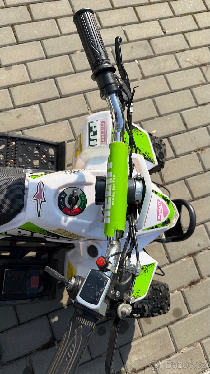 Dětská elektrická čtyřkolka - 9