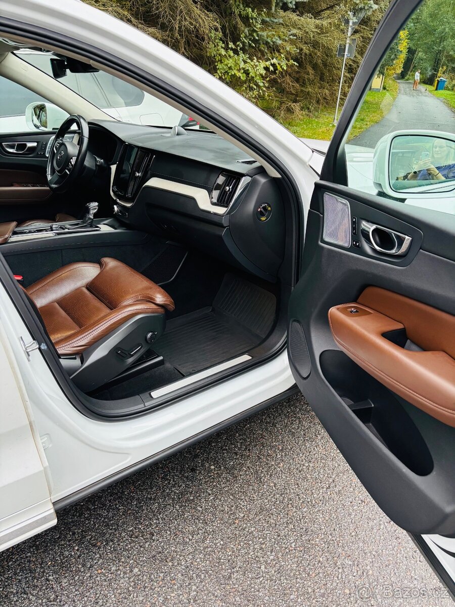 Volvo XC60 T5 2.0 AWD s odpočtem DPH - 9