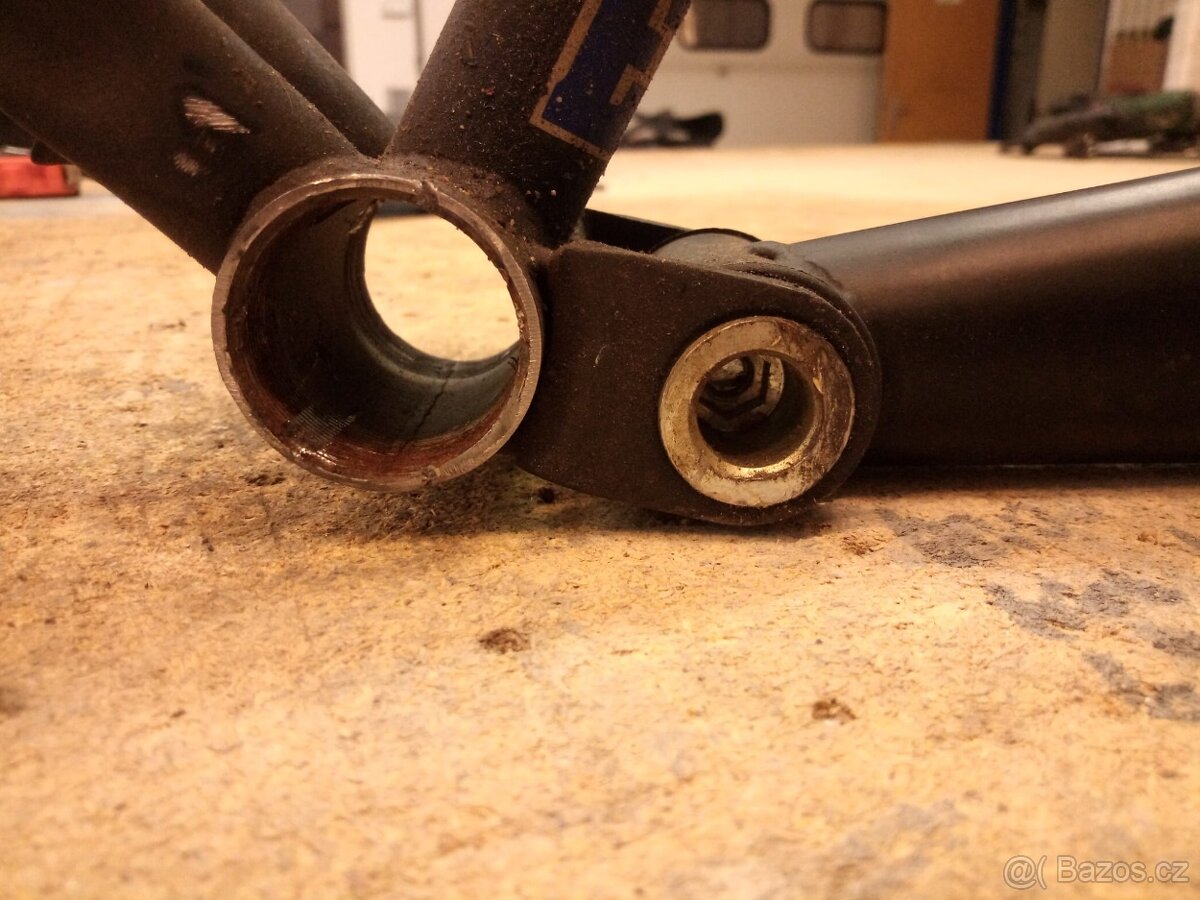 Prodám celoodpružený rám - 9