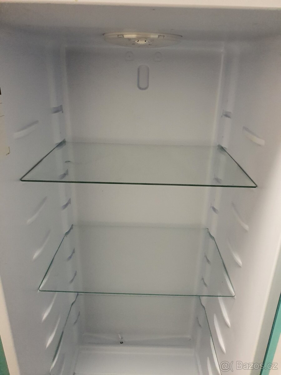 doprava - úsporná A++ RETRO lednice jako nová - 9