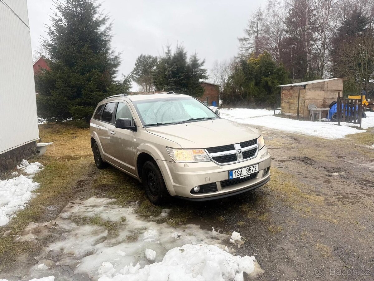 Dodge JOURNEY - 9