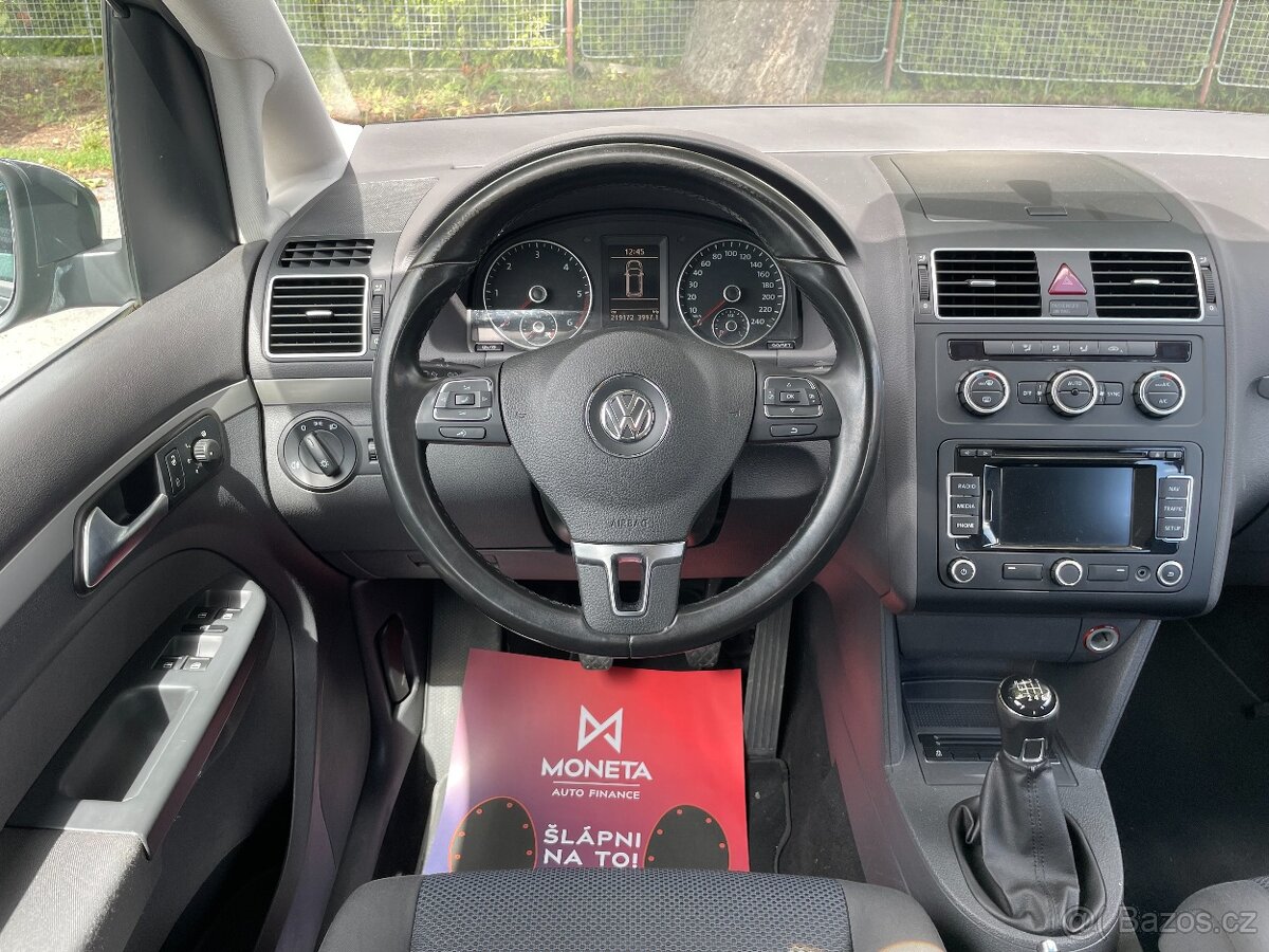 VW Touran 1.6 TDi Navigace,Climatronic - 9