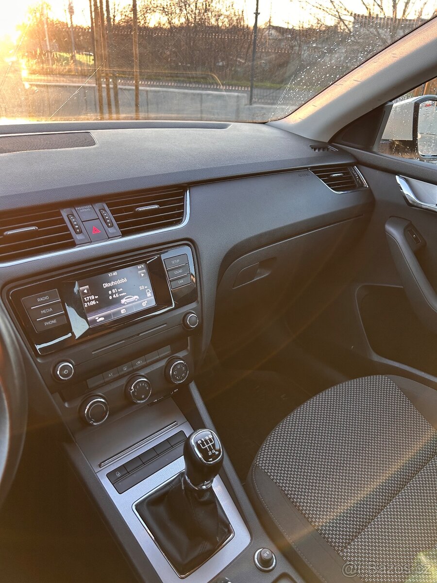 Škoda Octavia 3 1.6Tdi 77kw 2014 - 9