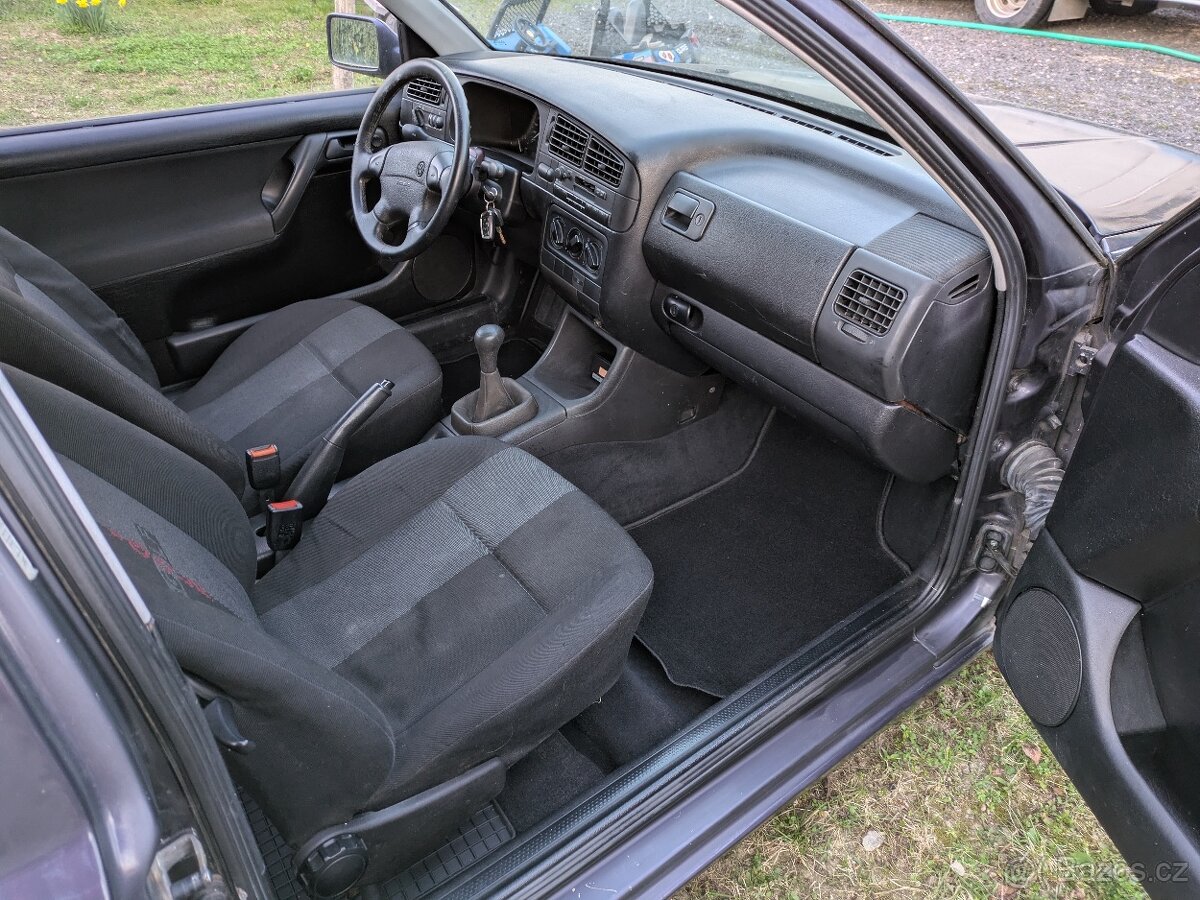 ZNIZENA CENA Volkswagen Golf mk3 Citystromer elektromobil - 9