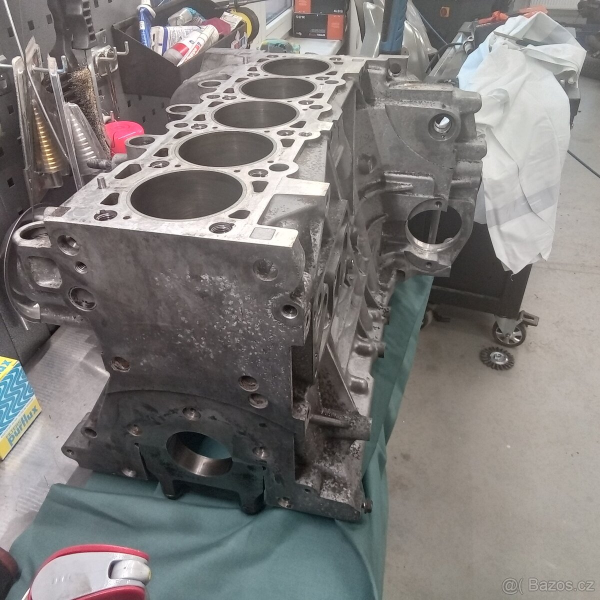 Blok motoru T5 BPC - 9