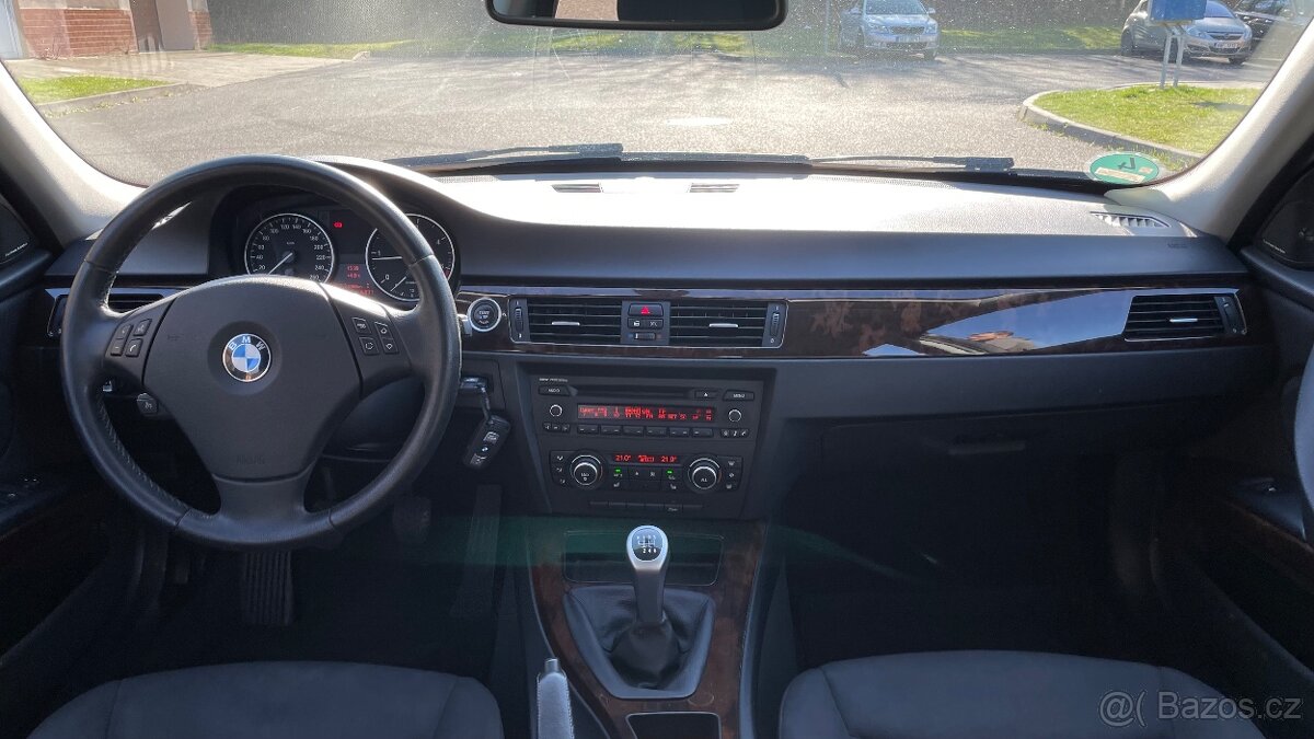 BMW E91 320D HARMAN/KARDON XENONY 1.MAJITEL - 9