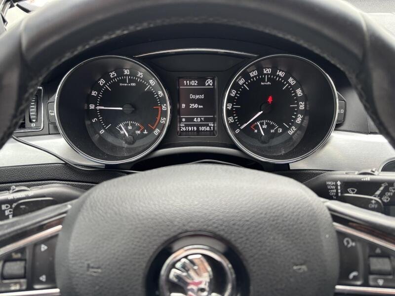 Škoda Superb 2.0TDI 125kW, DSG - 9