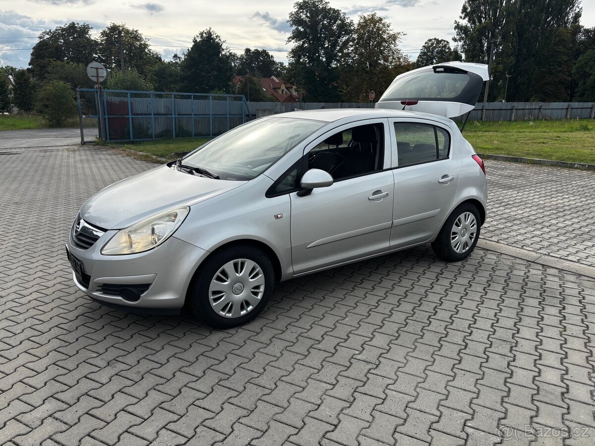 Prodame Opel Corsa 1,2 i - 9