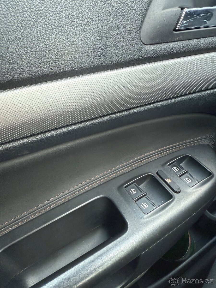 Škoda Octavia 1.2Tsi combi, automat - 9