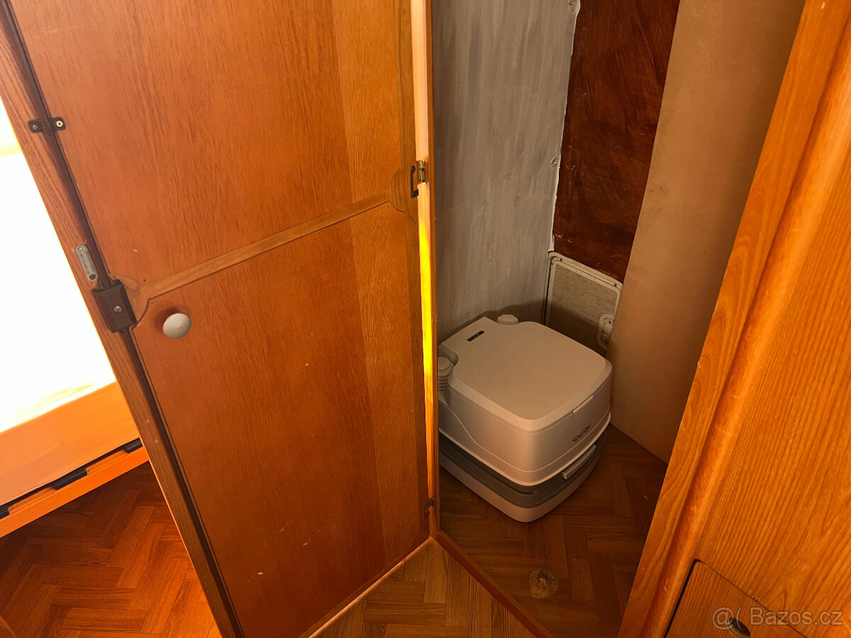 Karavan Wilk De luxe 495 - 9