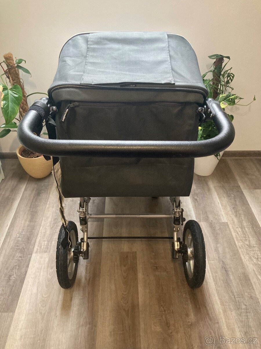 Kočárek Easywalker QTRO plus platinum 2022 - 9