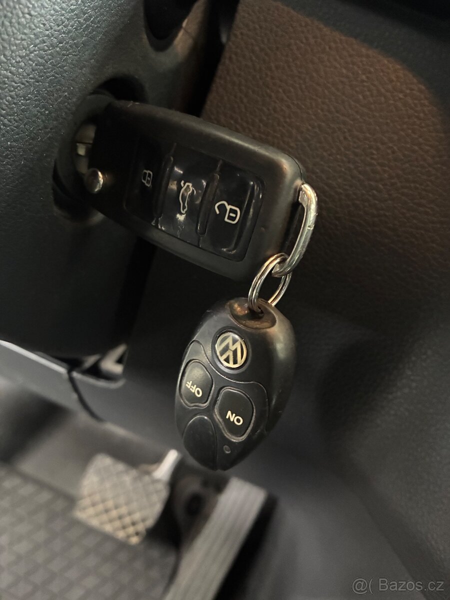 Vw caddy IV 2.0tdi-DSG-2016-168000km-2místa - 9