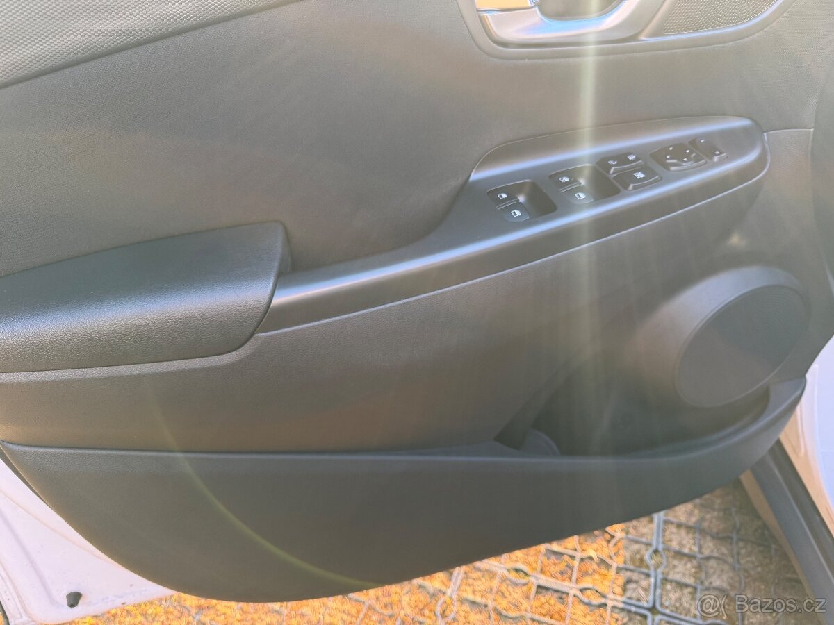 Hyundai Kona 2023 - 9