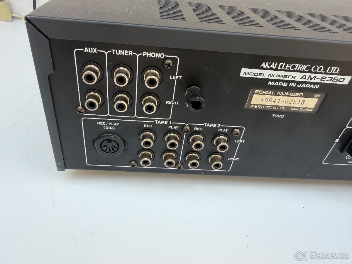Akai AM-2350 - 9