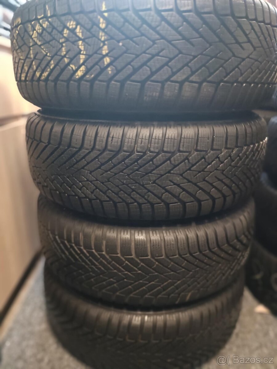 5x112 R16 215/60R16 zimní sada Škoda č.2 - 9