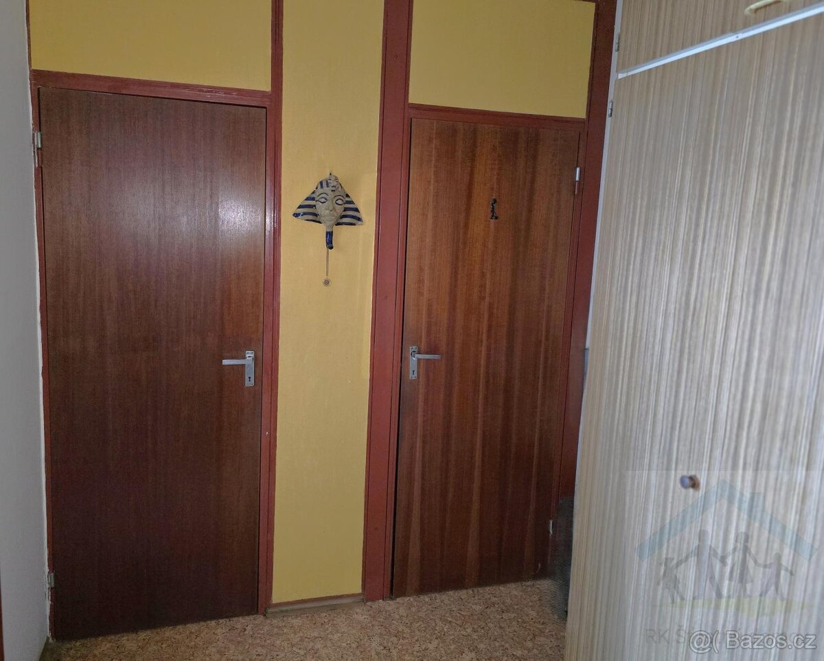 Prodej bytu 3+1, 68m2, s balkonem v Praze 8 - Troja - 9