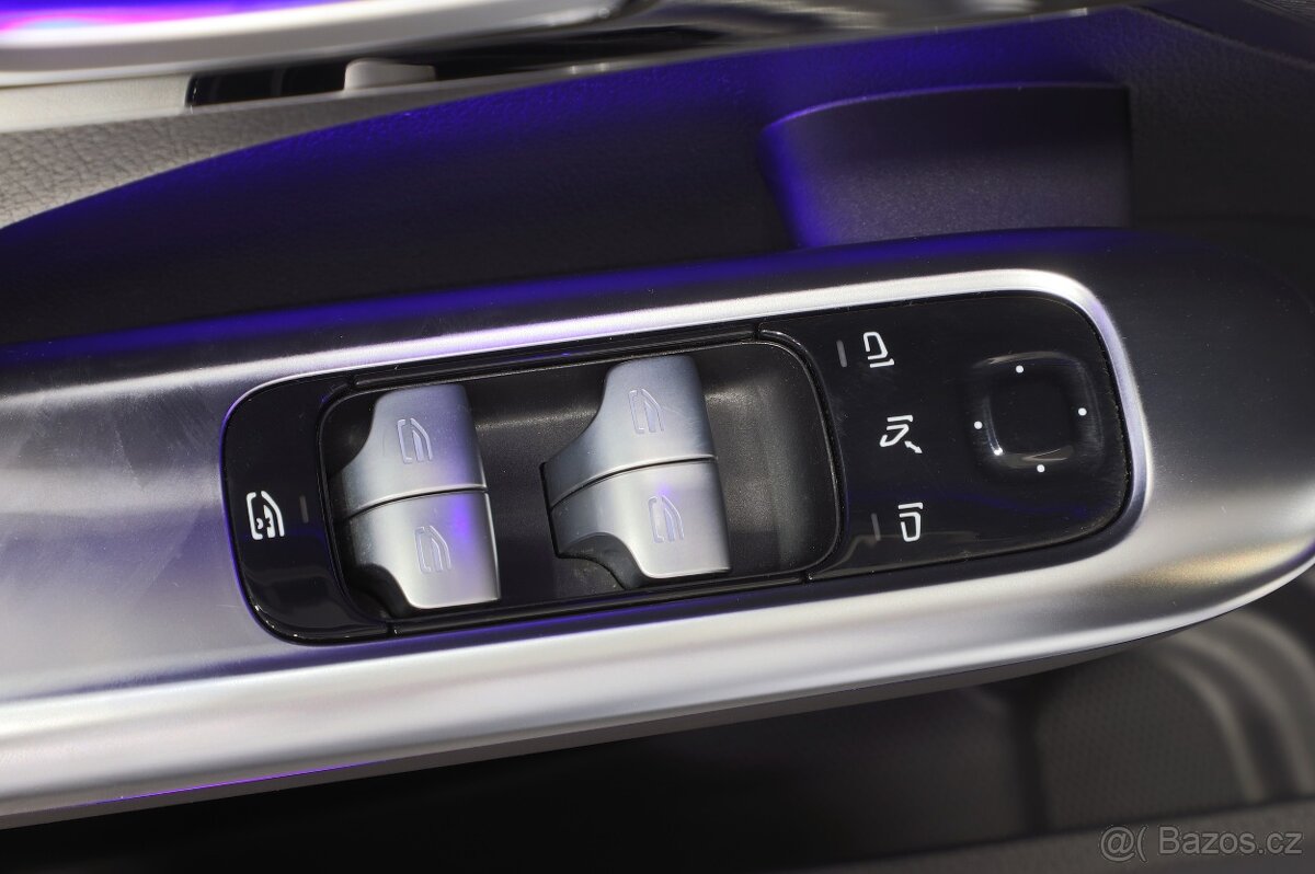 Mercedes-Benz C 220d 4MATIC - otevřeno celý víkend do 20:00 - 9