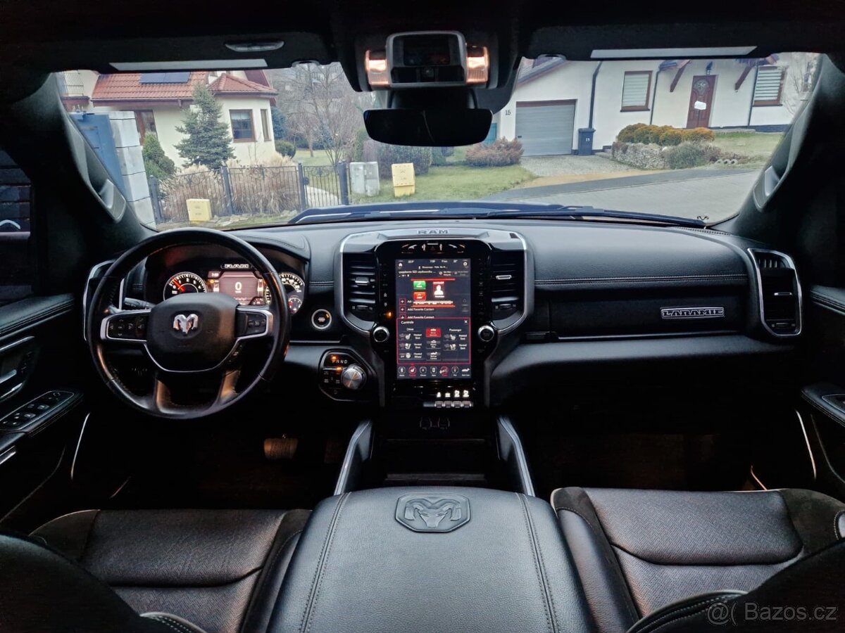 Dodge Ram 1500 5.7 V8 HEMI - 2021 - LARAMIE - 9