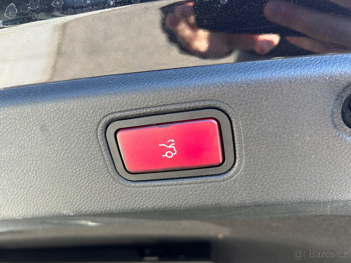 Prodám Mercedes-Benz CLS 350d 4MATIC - 9