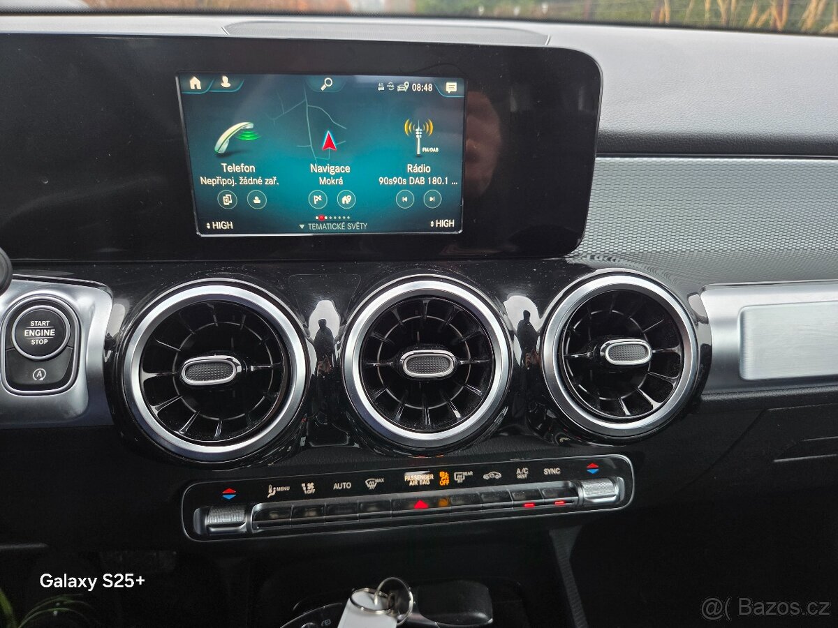 Mercedes Benz Glb 200 - 9