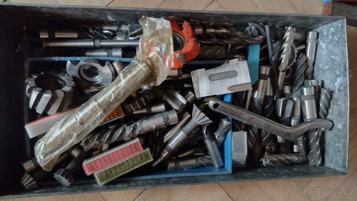 Frézky, vrtáky, sklíčidlo - 9