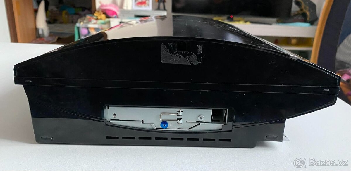 PlayStation 3 (CECHC04) - 9