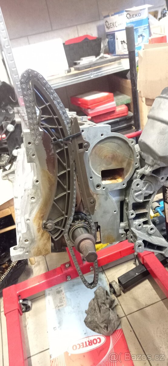 BMW motor m52b28 142kw repasovaný - 9