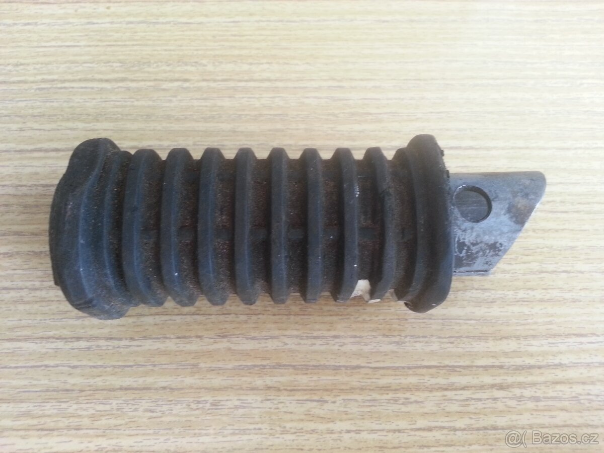 Otáčkoměr, kryt za. svě. kryt motoru, za. stupa Jawa 350 634 - 9