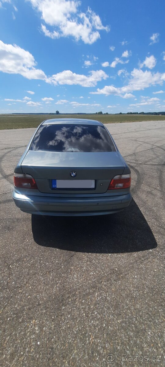 BMW 525i Sedan (E39) Facelift - 9