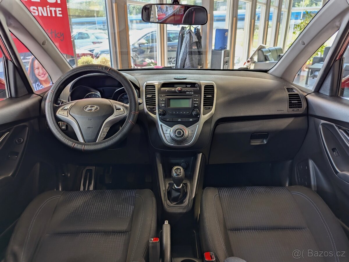 Hyundai ix20 1.4i CVVT + LPG 66kW, PDC, ČR - 9