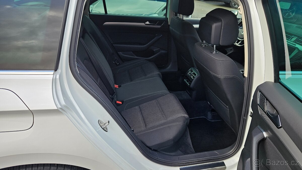 Volkswagen Passat 1,6 TDi - 9