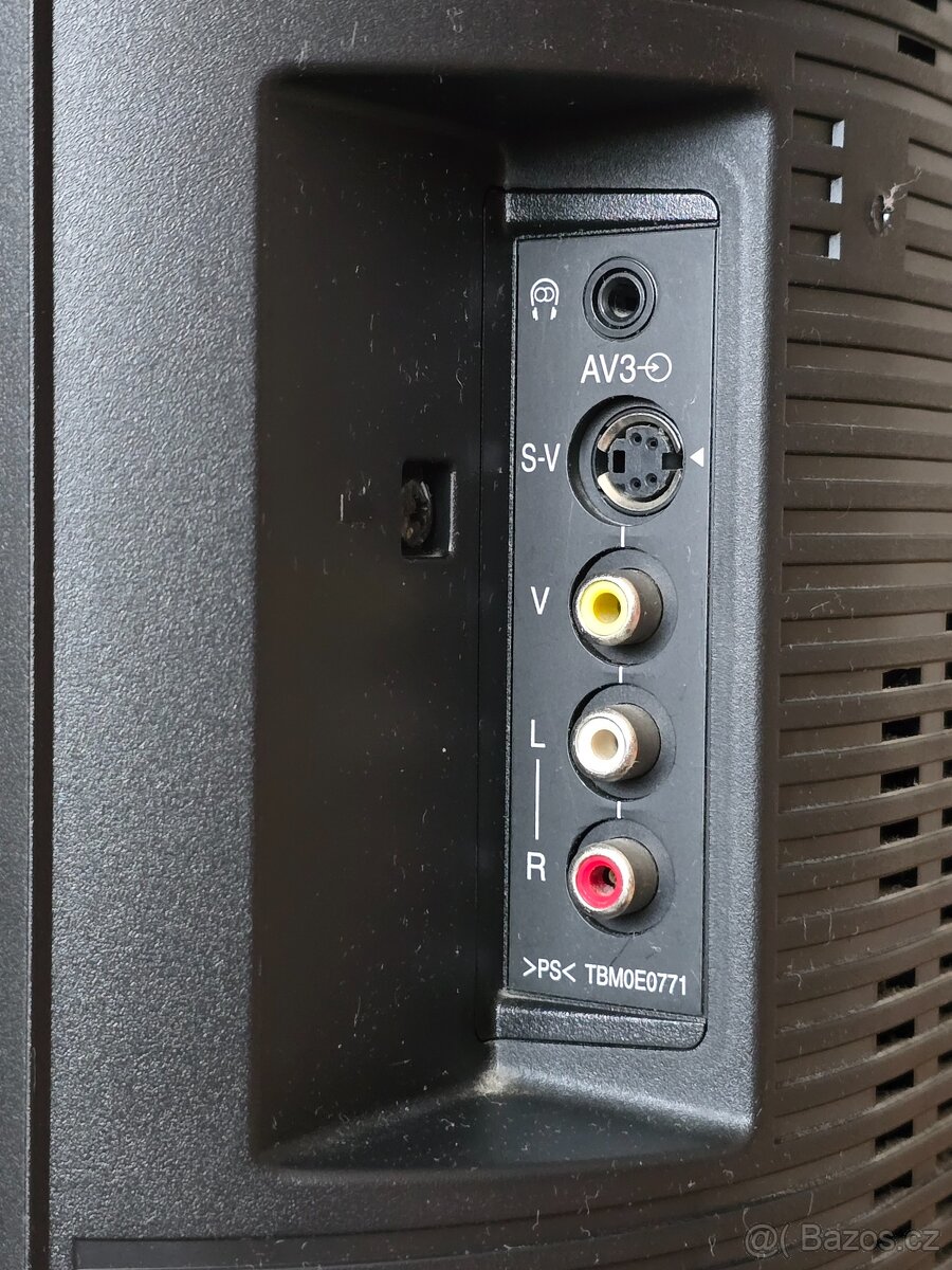 Panasonic TX-32LXD70F + DVB-T2 set-top box Sencor - 9