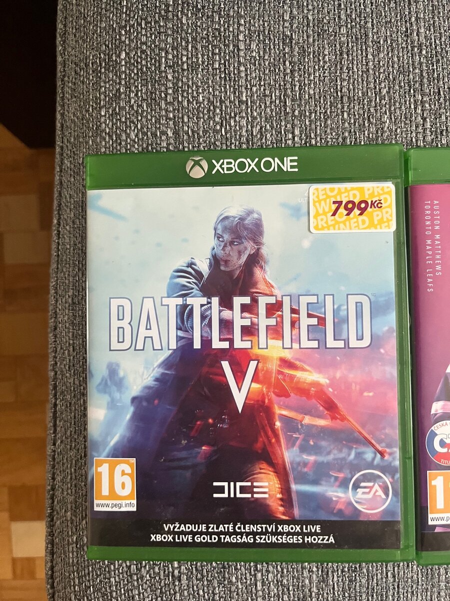 Xbox One S - 500 GB - 9